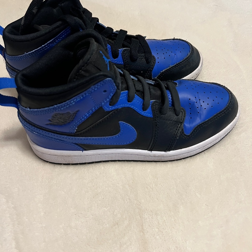 Nike Air Jordon 1 hyper blue black GUC - Picture 2 of 4